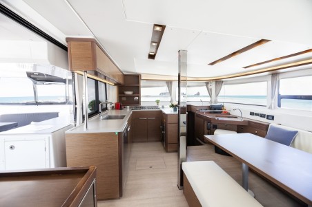 Lagoon 46 | Czarter jachtu Grecja | Travelboat