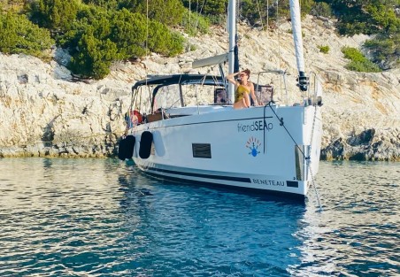 Oceanis 46.1 | Yacht Charter Greece | Travelboat