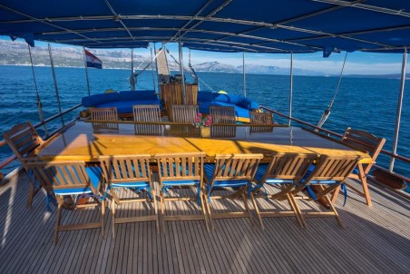 Unknown MSY Atalanta Atalanta