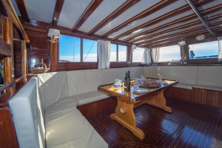 Unknown MSY Atalanta Atalanta