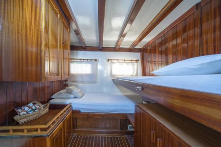 Unknown MSY Atalanta Atalanta