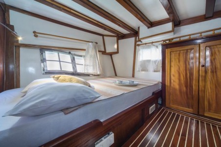 Unknown MSY Atalanta Atalanta