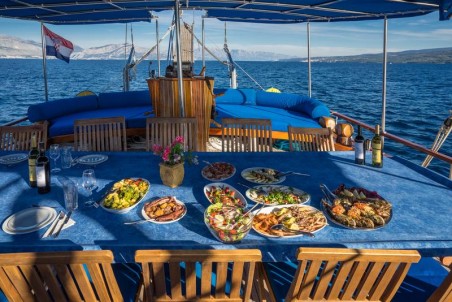 Unknown MSY Atalanta Atalanta