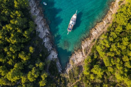 Custom Made Saint Luca Saint Luca