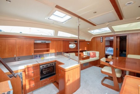 Elan Marine Elan 514 Impression - 4 + 1 cab. Maja 07