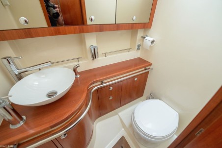 Elan Marine Elan 514 Impression - 4 + 1 cab. Maja 07