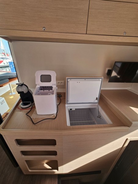 Lagoon-Bénéteau Lagoon 42 - 4 + 2 cab. Azzuro