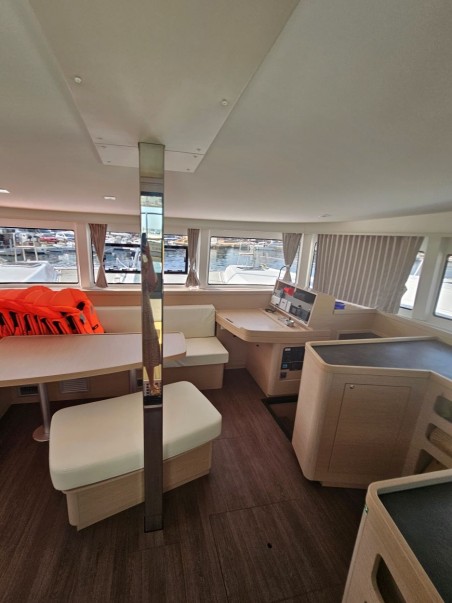 Lagoon-Bénéteau Lagoon 42 - 4 + 2 cab. Azzuro