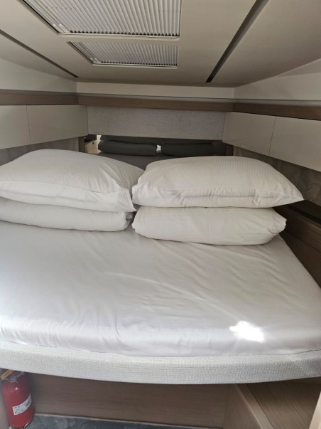NC 37 | Czarter jachtu Chorwacja | Travelboat