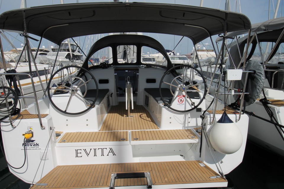 Jeanneau Sun Odyssey 380 - 3 cab. Evita