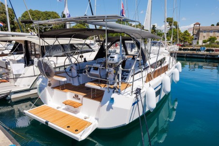 Bavaria Yachtbau Bavaria C38 Petra