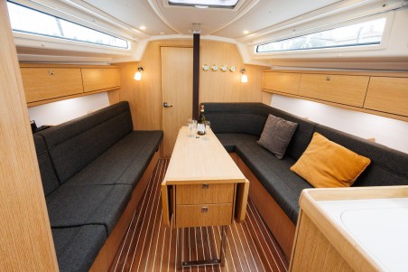 Bavaria Yachtbau Bavaria Cruiser 34 Style - 3 cab. Roko