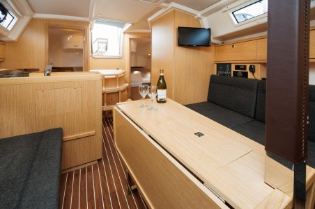 Bavaria Yachtbau Bavaria Cruiser 34 Style - 3 cab. Roko