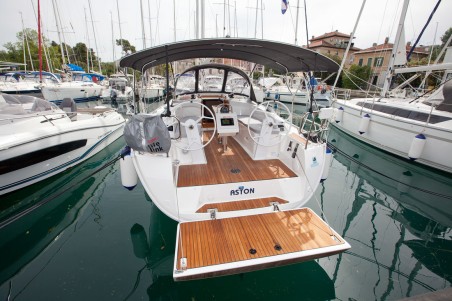 Bavaria Yachtbau Bavaria Cruiser 34 Style Aston