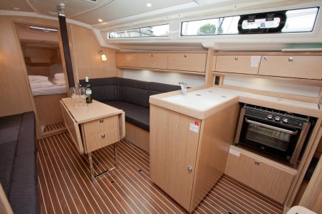 Bavaria Yachtbau Bavaria Cruiser 34 Style Aston