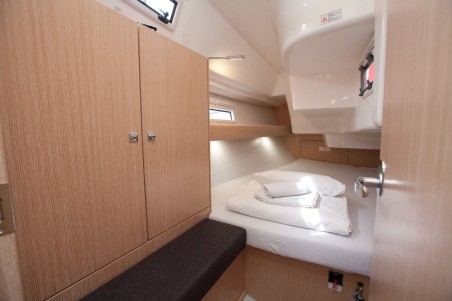 Bavaria Yachtbau Bavaria Cruiser 34 Style Aston