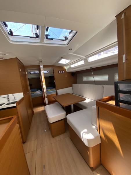 Jeanneau Sun Odyssey 440 - 4 cab. Lornia