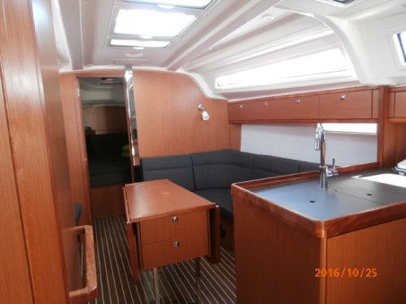 Bavaria Yachtbau Bavaria Cruiser 37 - 3 cab. Mattina