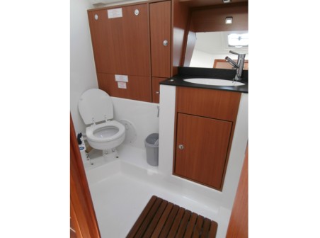 Bavaria Yachtbau Bavaria Cruiser 40 Monika