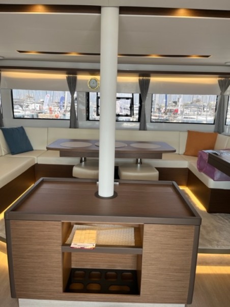 Lagoon-Bénéteau Lagoon 50 - 6 + 2 cab. Silhouette