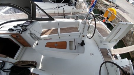 Bénéteau Oceanis 43 Beluga