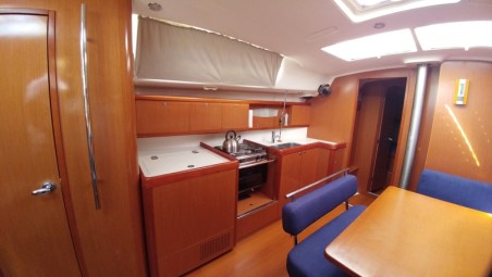 Bénéteau Oceanis 43 Beluga