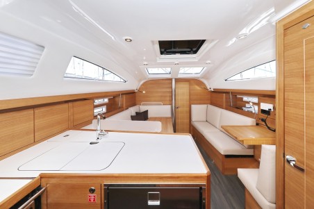 Elan Marine Elan Impression 40.1 Sv. Nikola