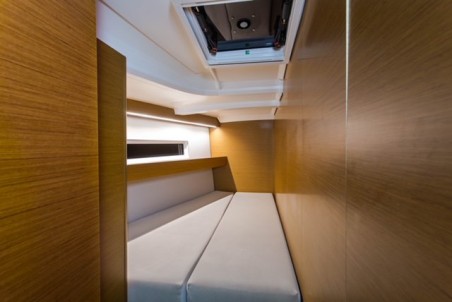 Jeanneau Sun Odyssey 440 - 4 cab. Deep Water