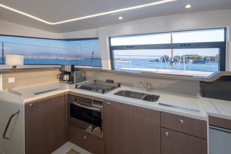 Catana Group Bali 4.1 - 4 + 1 cab. Paspartu