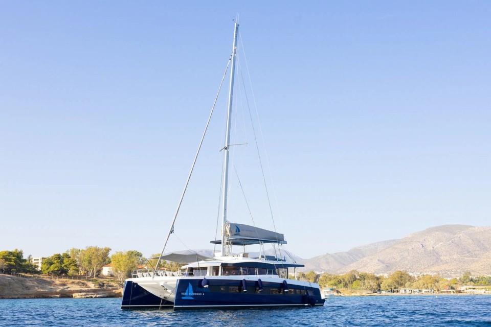 Catana Group Bali 5.8 - 4 + 2 cab. New Horizons 4