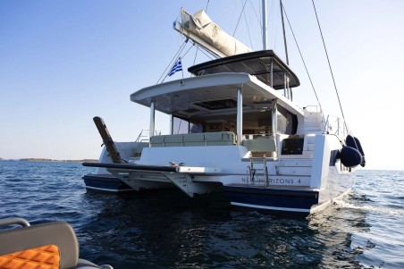Catana Group Bali 5.8 - 4 + 2 cab. New Horizons 4
