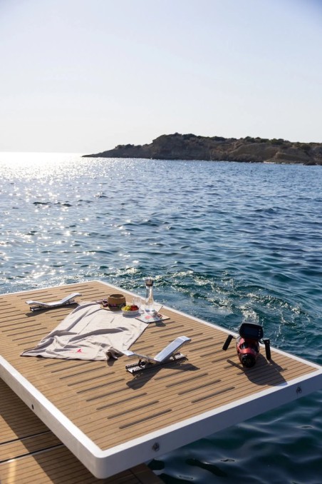 Catana Group Bali 5.8 - 4 + 2 cab. New Horizons 4