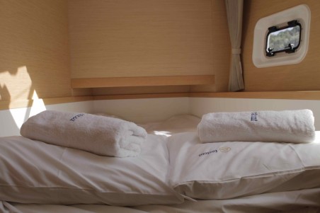 Lagoon-Bénéteau Lagoon 39 - 4 + 2 cab. Lost Cat