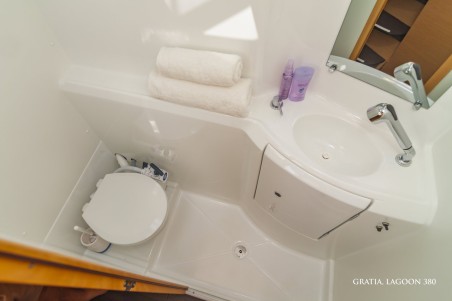 Lagoon-Bénéteau Lagoon 380 - 4 cab. Gratia