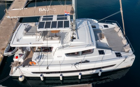 Catana Group Bali 4.6 - 5 + 2 cab. Cyprinus