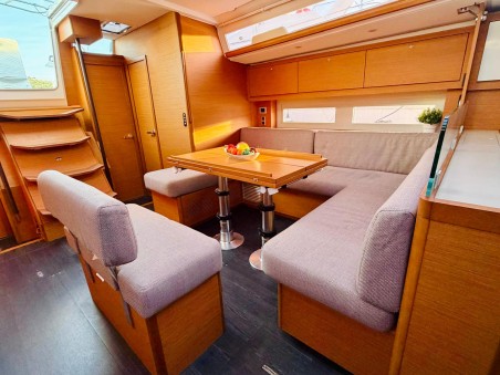 Dufour Yachts Dufour 530 - 5 + 1 cab. Suzie Q