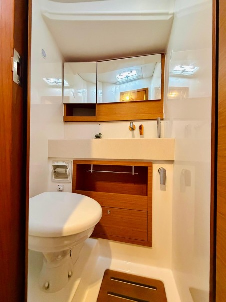 Dufour Yachts Dufour 530 - 5 + 1 cab. Suzie Q