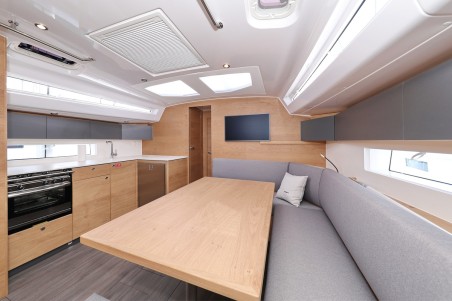 Elan Marine Elan Impression 45 - 4 cab. Bava