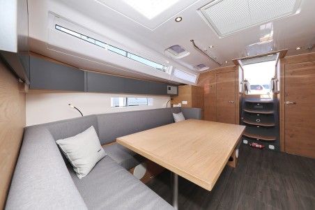 Elan Marine Elan Impression 45 - 4 cab. Bava