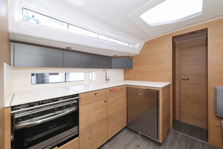 Elan Marine Elan Impression 45 - 4 cab. Bava