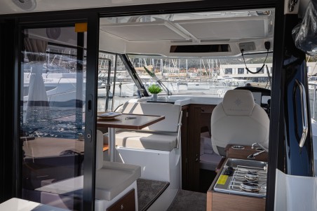 Jeanneau Merry Fisher 895 Offshore Shearwater