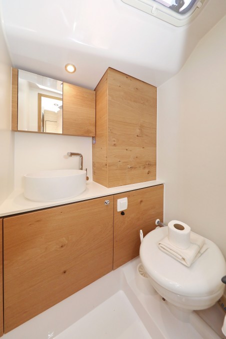 Elan Marine Elan Impression 45 - 4 cab. Bava