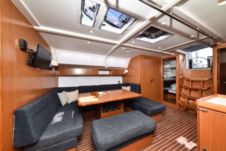 Bavaria Yachtbau Bavaria Cruiser 51 Yolo