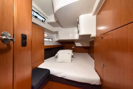 Bavaria Yachtbau Bavaria Cruiser 51 Yolo