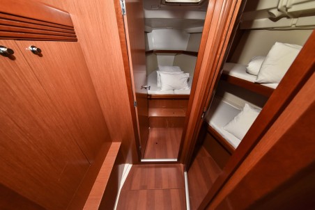 Bénéteau Oceanis 43 Playmaker