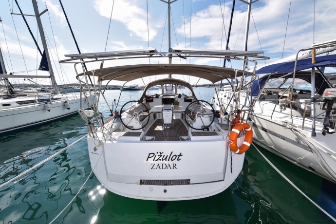 Jeanneau Sun Odyssey 449 Pižulot