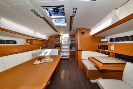 Jeanneau Sun Odyssey 449 Pižulot