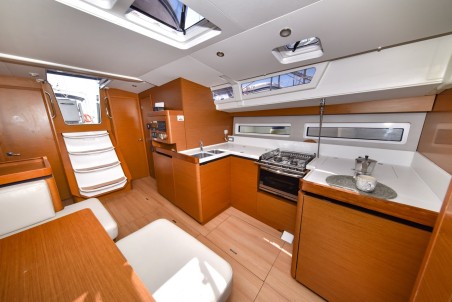 Jeanneau Sun Odyssey 490 - 5 + 1 cab. Swannabe