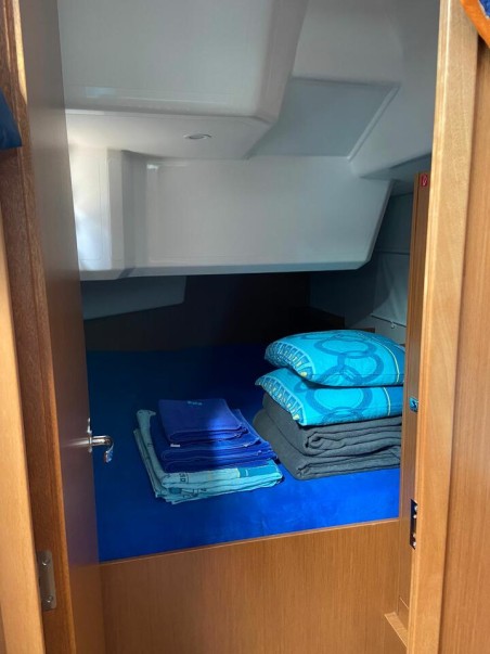 Bavaria Yachtbau Bavaria C38 La Vela