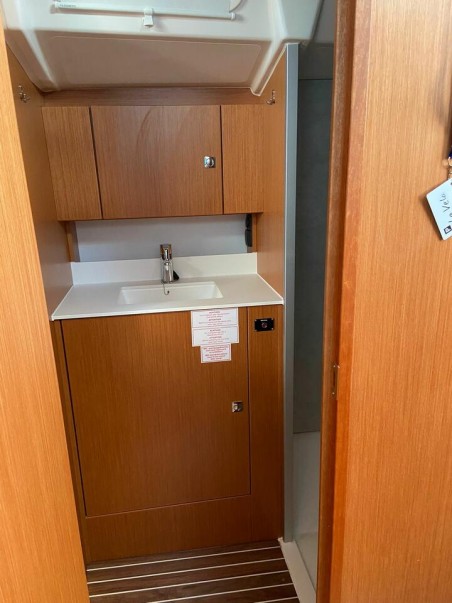 Bavaria Yachtbau Bavaria C38 La Vela